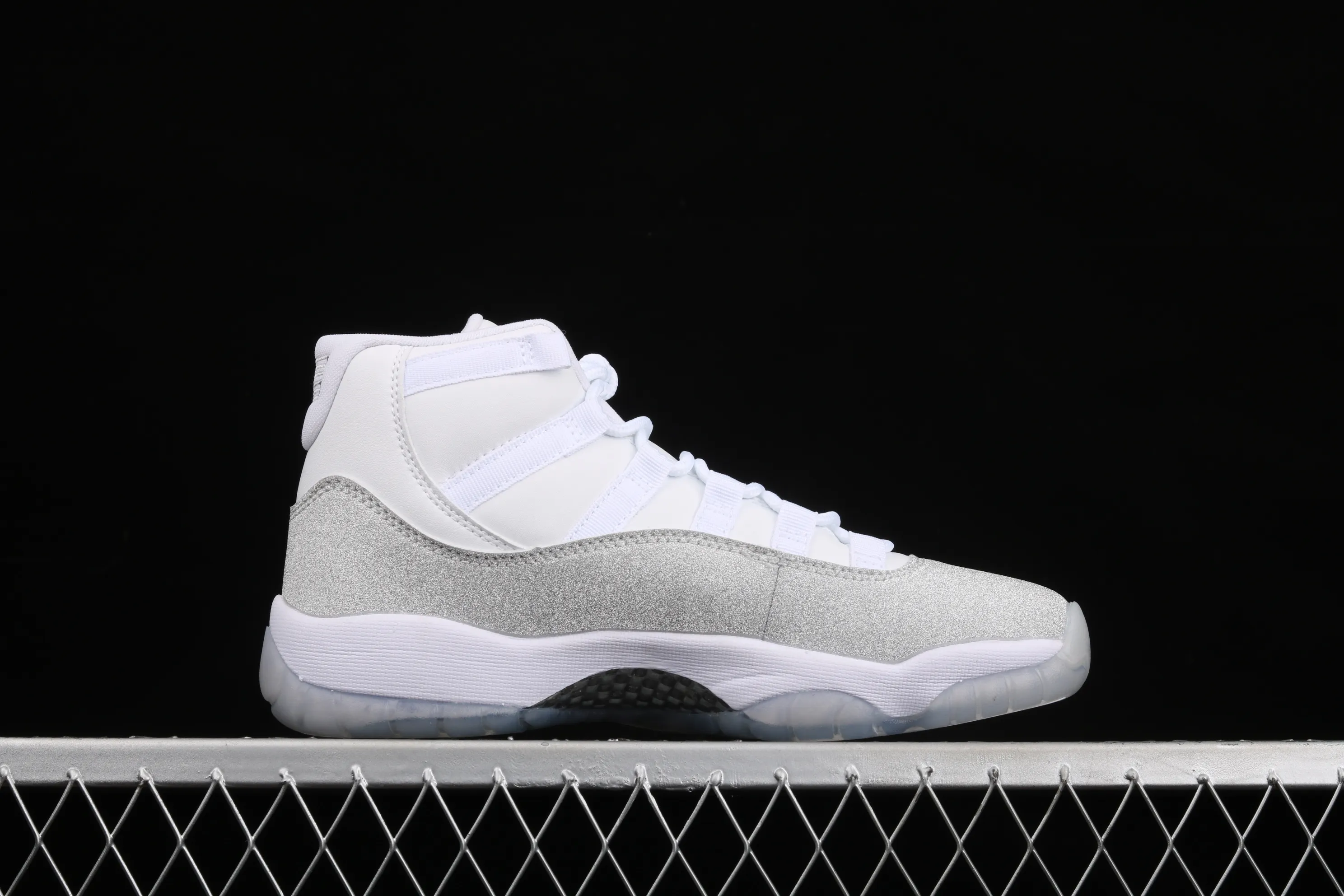 All categories Air Jordan Jordan series basketball shoes Air Jordan 11 Air Jordan 11 Metallic Silver AJ11 Joe 11 Swarovski Starry AR0715-100
